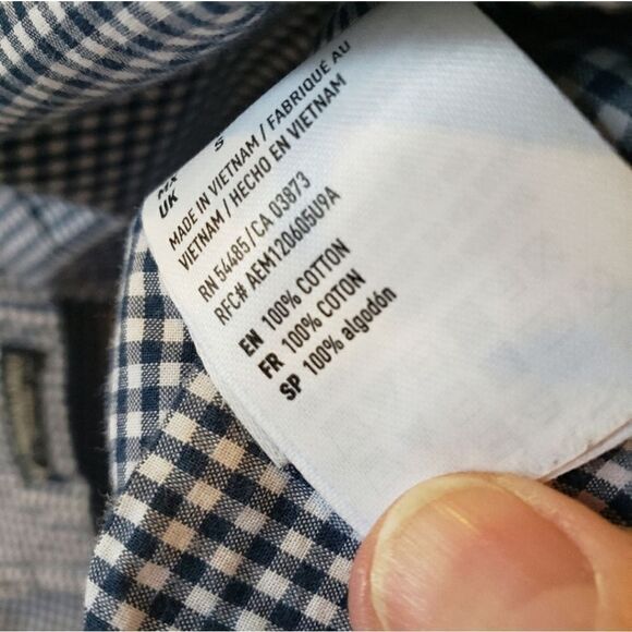 AMERICAN EAGLE Seriously Soft Button Down Shirt Small - Picture 3 of 4